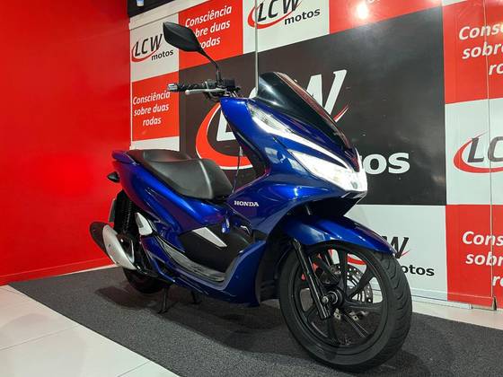 HONDA PCX DLX HONDA PCX DLX